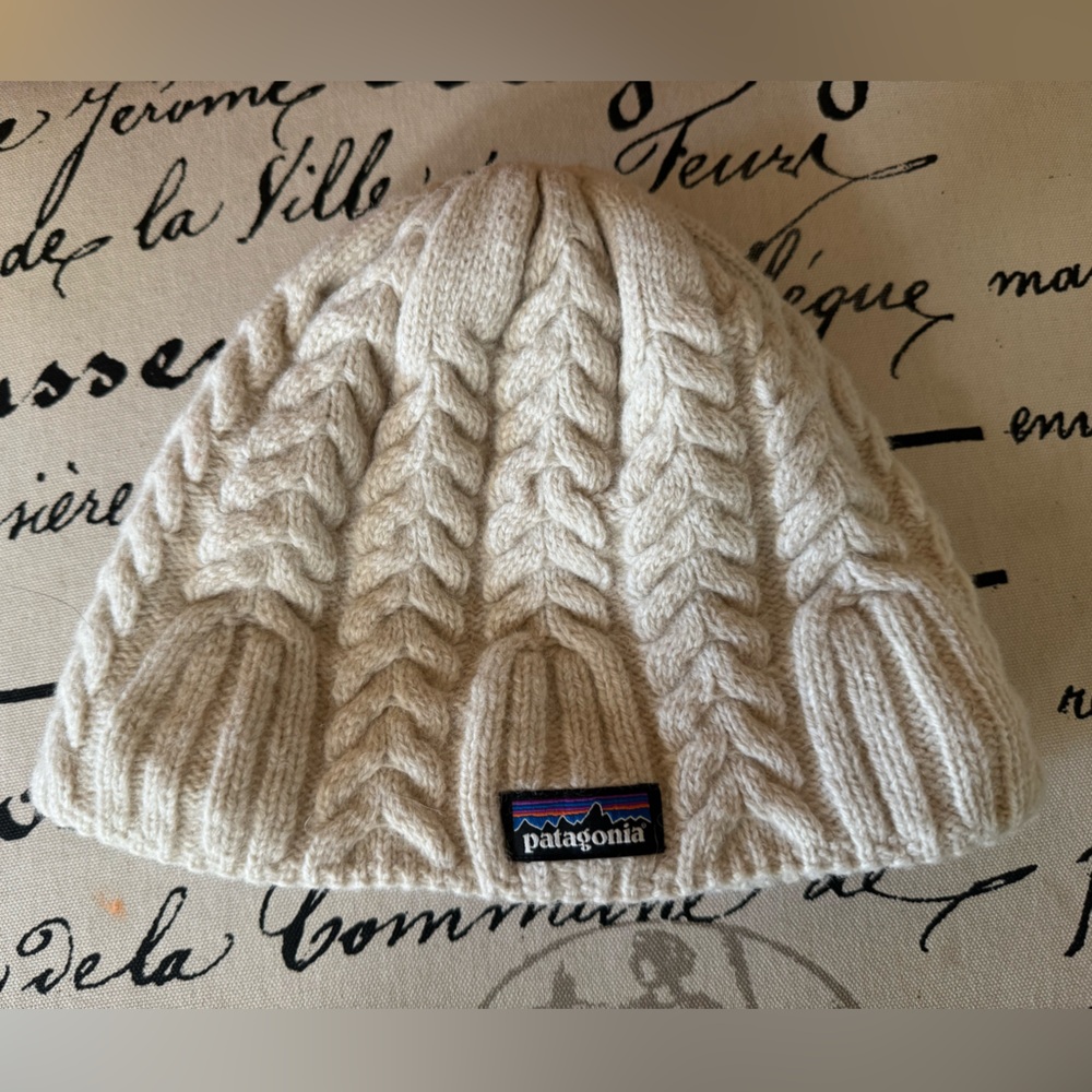 Patagonia Cable Knit Beanie Cream/Off White